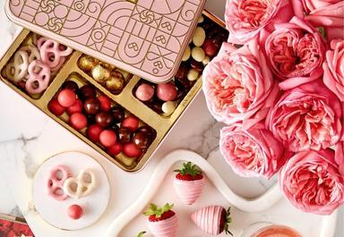 Header navigation sub menu